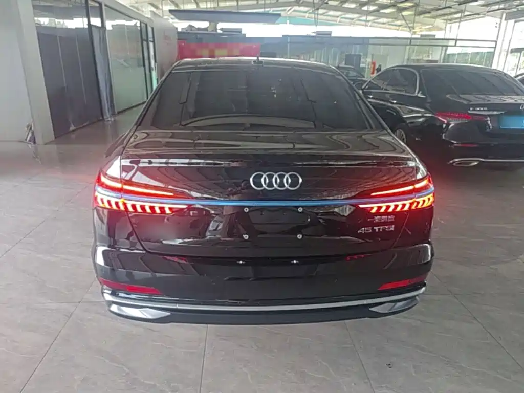 Audi A6 L 45 TFSI Select Dynamic