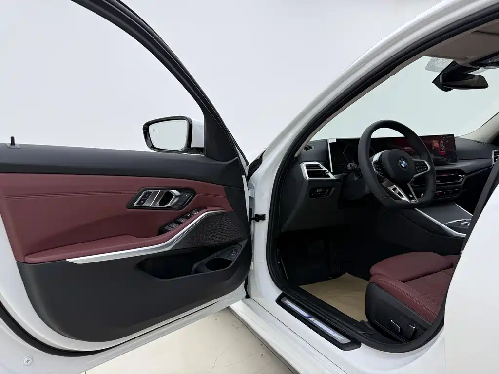BMW 3 Series 325 Li M Sport Package