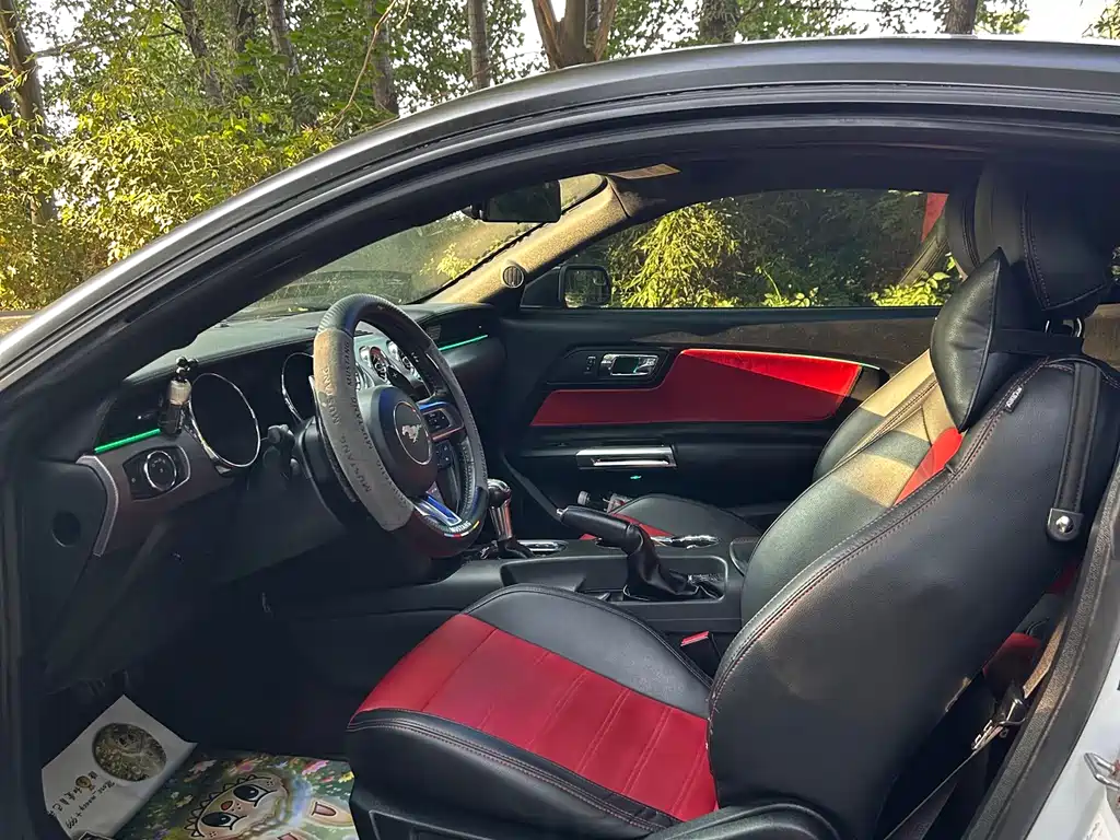 Mustang 2.3 T Sport