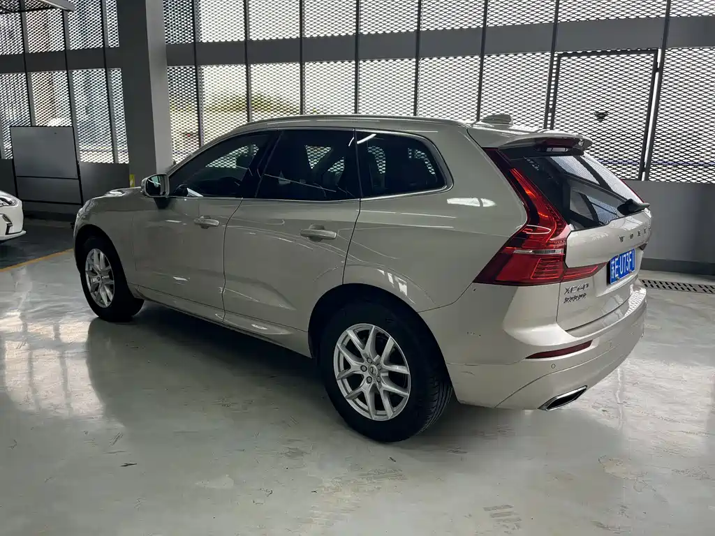 Volvo XC60 T5 4 WD Smart Ease