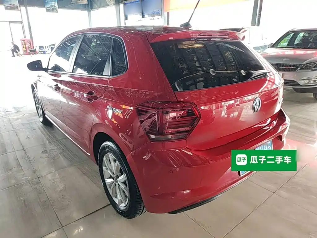 Polo Plus 1.5 L Auto Colorful Tech