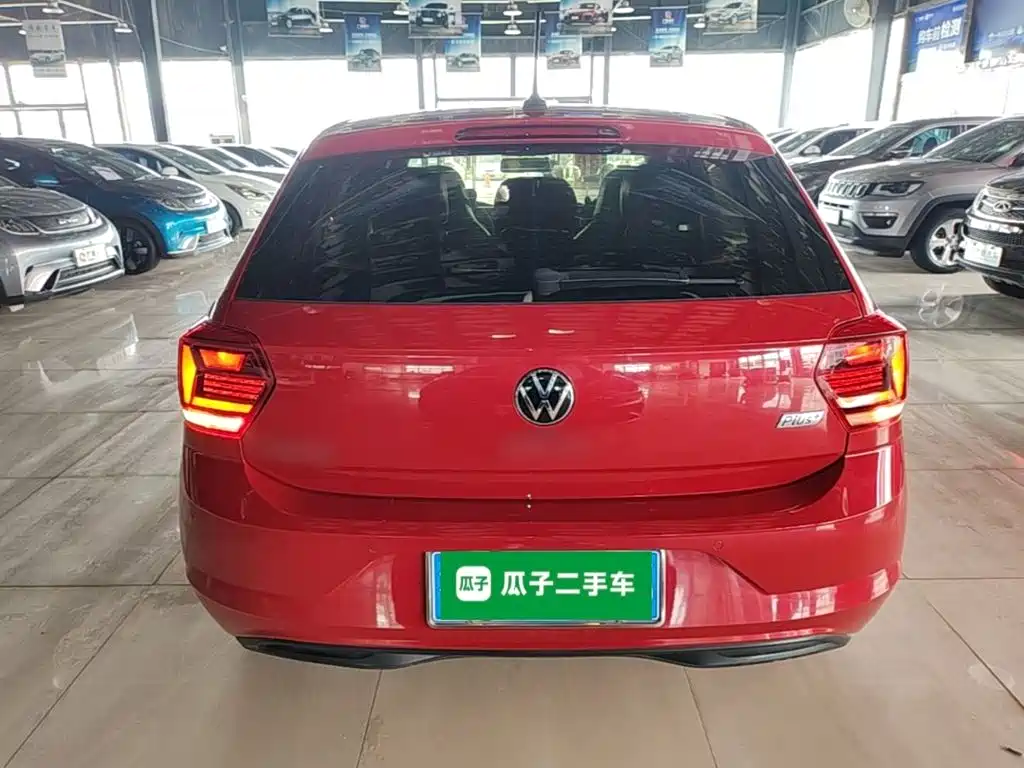 Polo Plus 1.5 L Auto Colorful Tech
