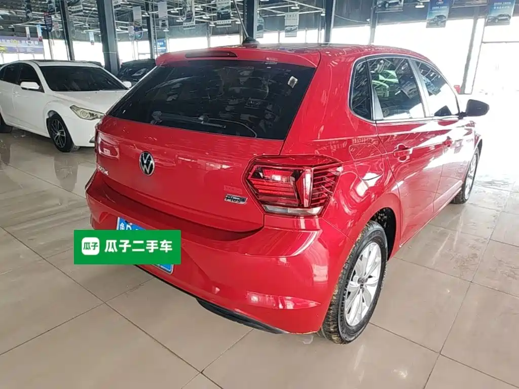 Polo Plus 1.5 L Auto Colorful Tech
