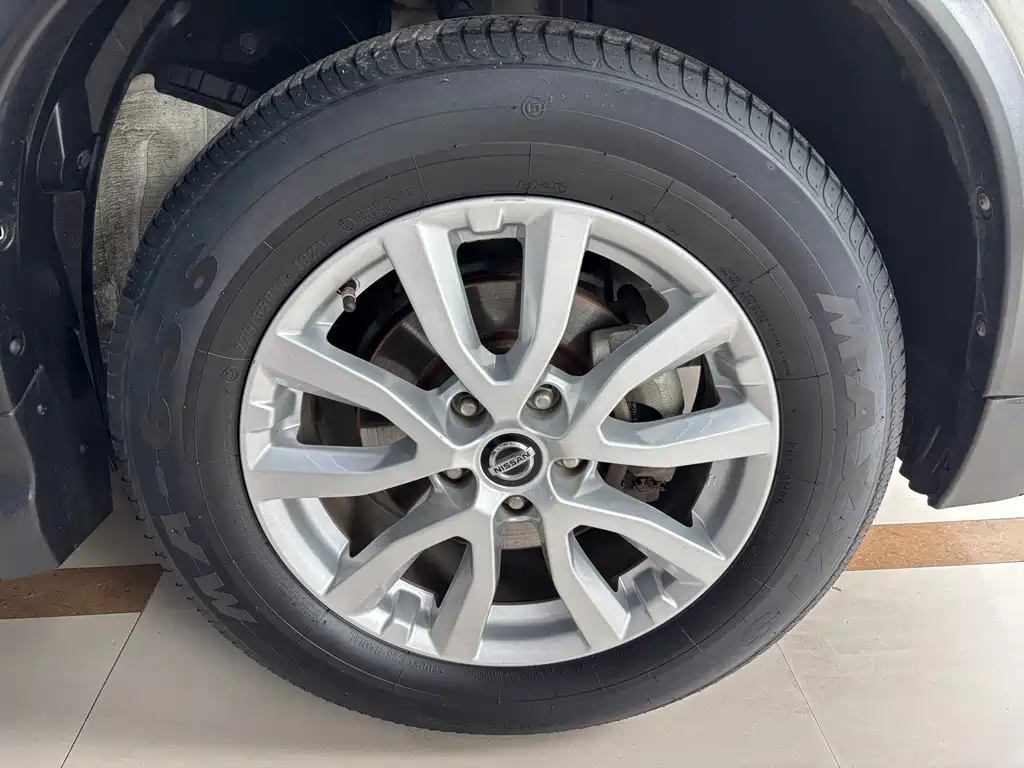 X-Trail 2.0 L CVT Comfort 2 WD