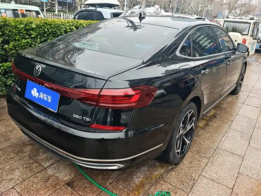 Passat 380 TSI Starry Sky Luxury