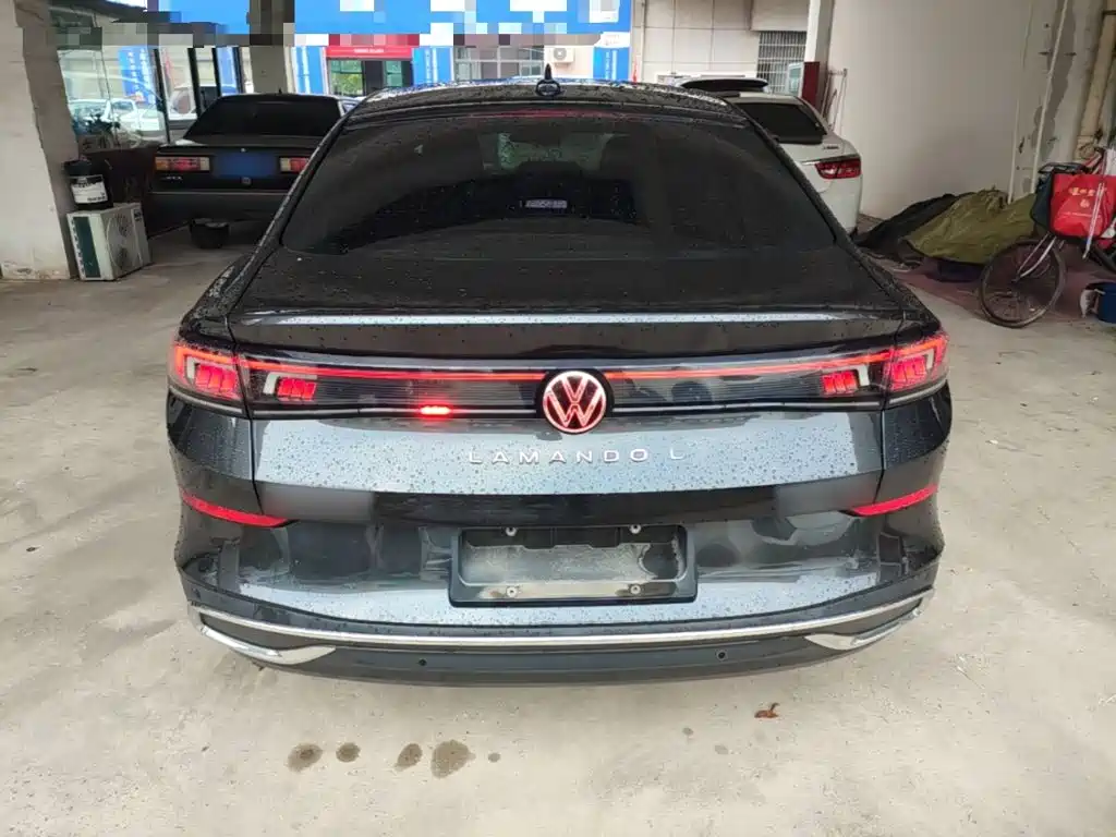 Lamando Lamando L 280 TSI DSG Spicy Cool
