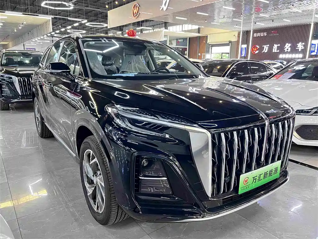 Hongqi HS3 PHEV 115 km Power Action
