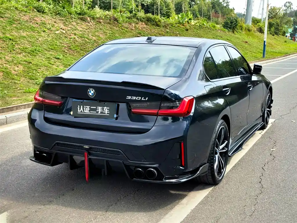 BMW 3 Series 330 Li M Sport Night Package
