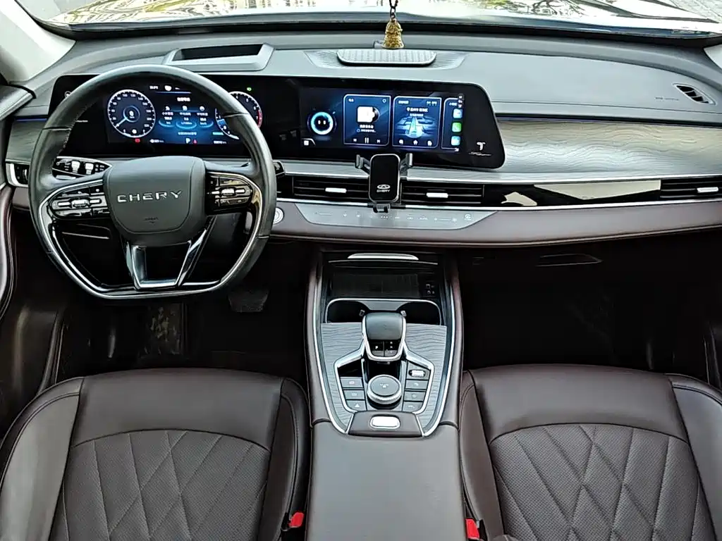 Tiggo 8 PRO 290 T 2 WD Ocean 5-seat