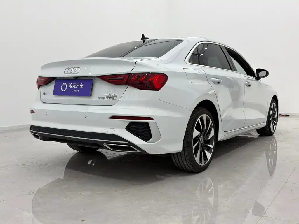 Audi A3 Facelift Sportback 35 TFSI Fashion Sport
