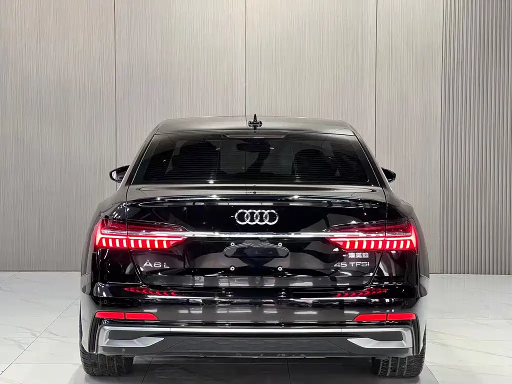 Audi A6 L 45 TFSI Select Dynamic