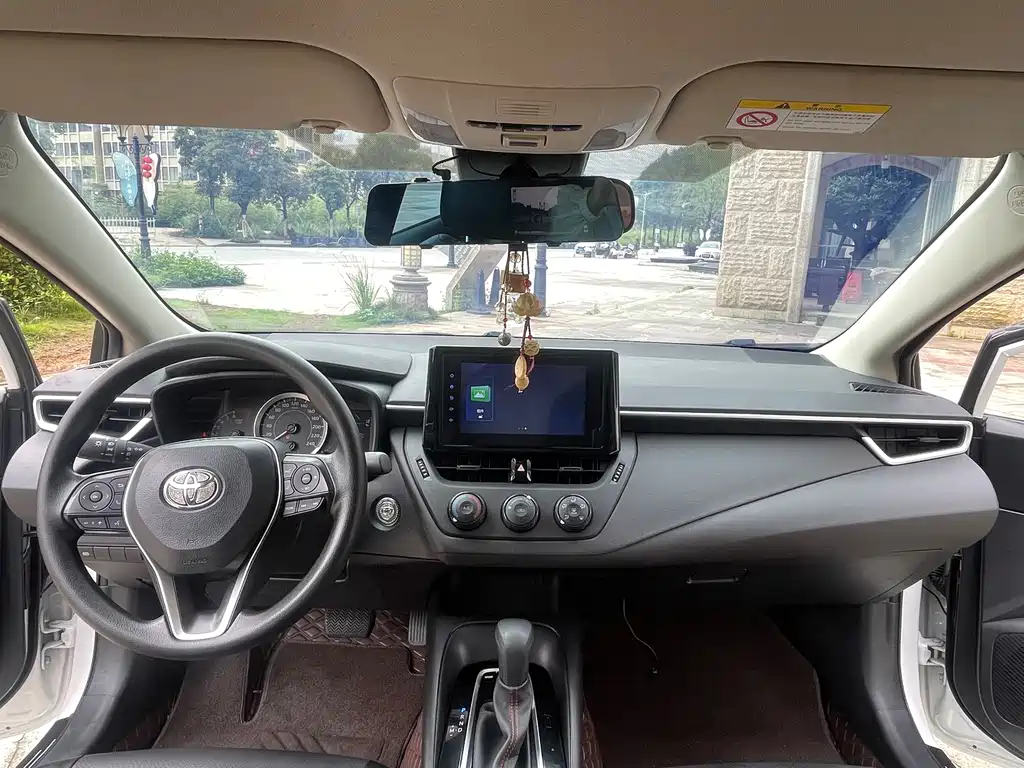 Corolla 1.2 T Pioneer