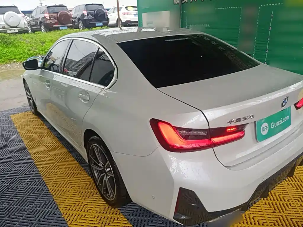 BMW 3 Series 325 Li M Sport Package