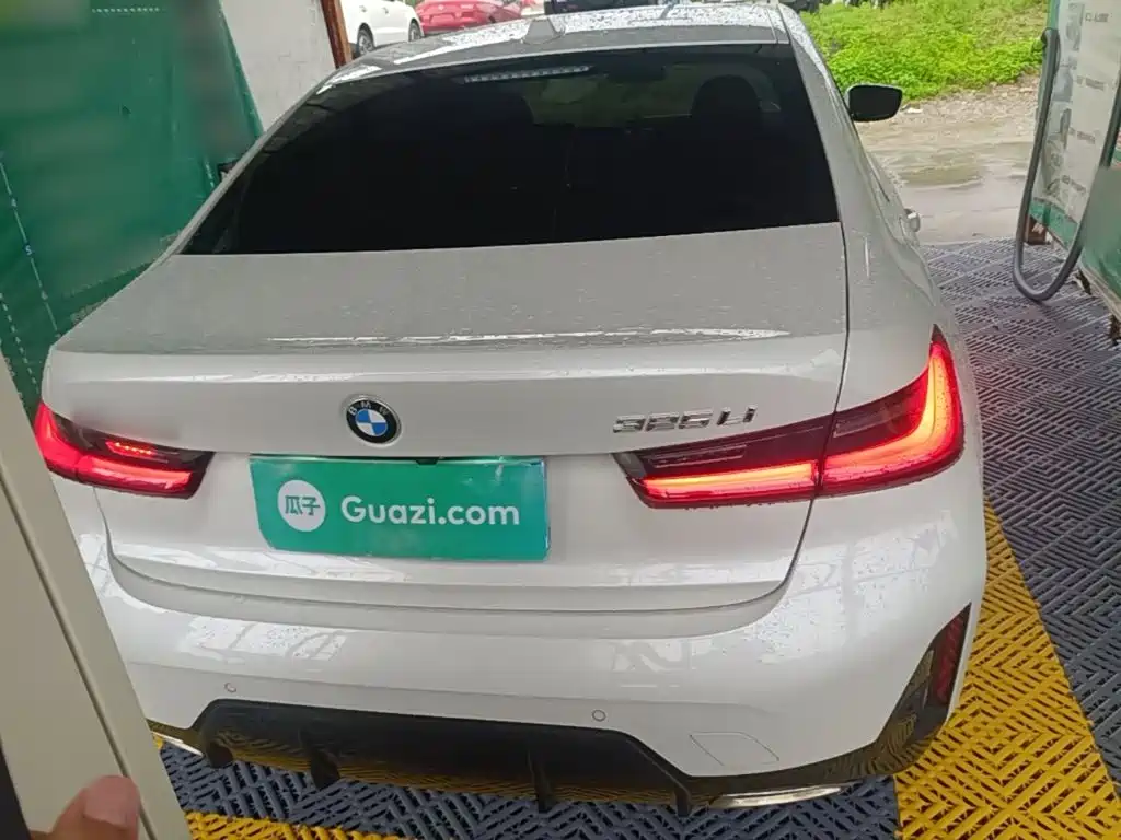 BMW 3 Series 325 Li M Sport Package
