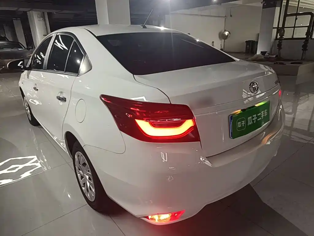 Vios 1.5 L 20 Anniversary