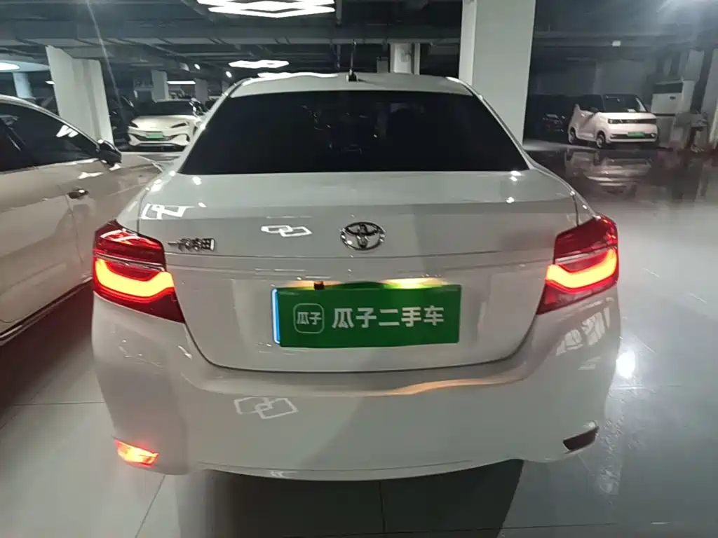 Vios 1.5 L 20 Anniversary