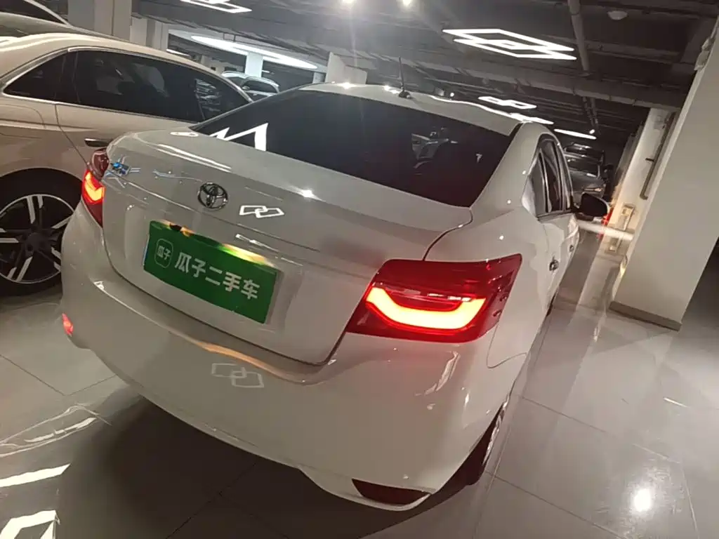 Vios 1.5 L 20 Anniversary
