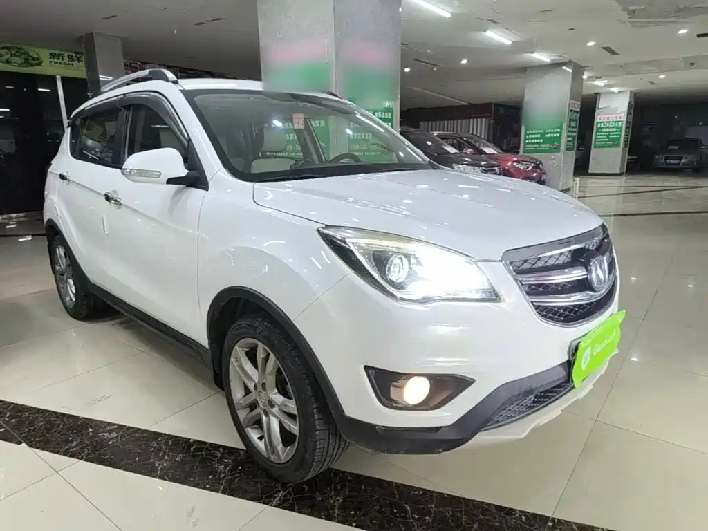 Changan CS35 1.6 L Manual Luxury