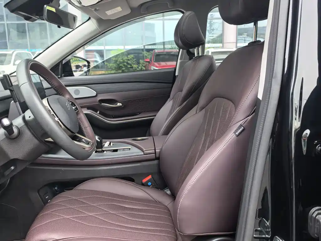 Jetour X90 PRO 捷途X90 PRO 2024款 2.0 T DCT旗舰版 7座