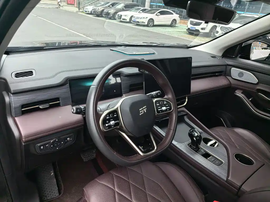 Jetour X90 PRO 捷途X90 PRO 2024款 2.0 T DCT旗舰版 7座