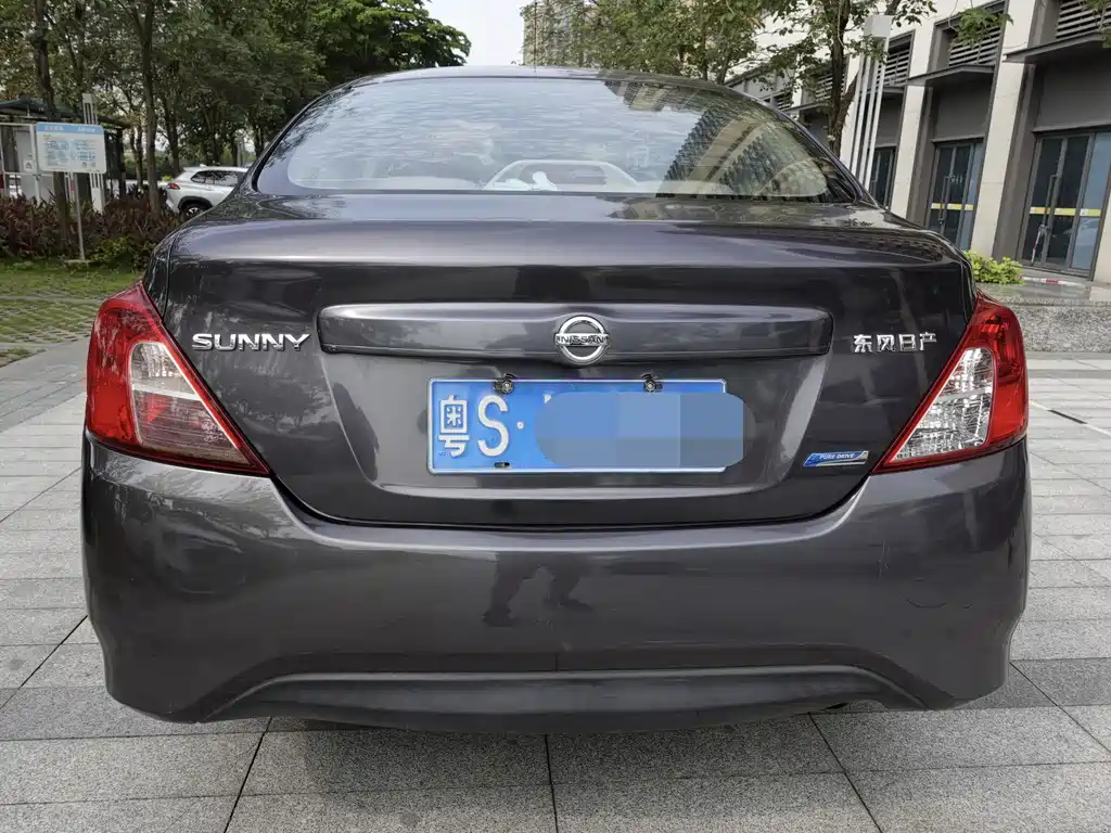Sunny 1.5 XE Manual Comfort