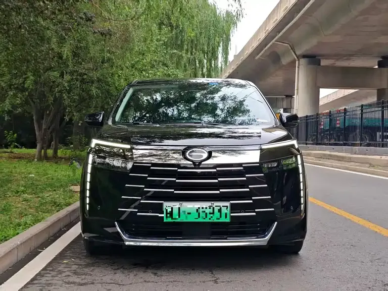 GAC Trumpchi E8 NEV 传祺E8 PHEV 2024款 150 km 龙腾星夜+
