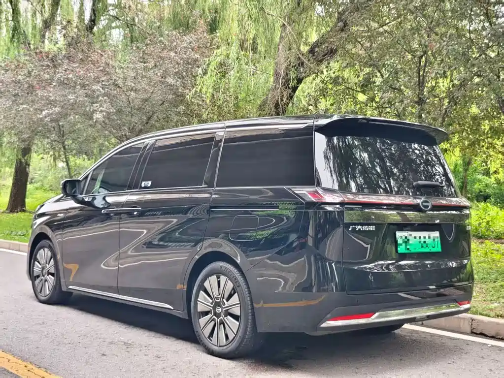 Trumpchi E8 NEV 传祺E8 PHEV 2024款 150 km 龙腾星夜+