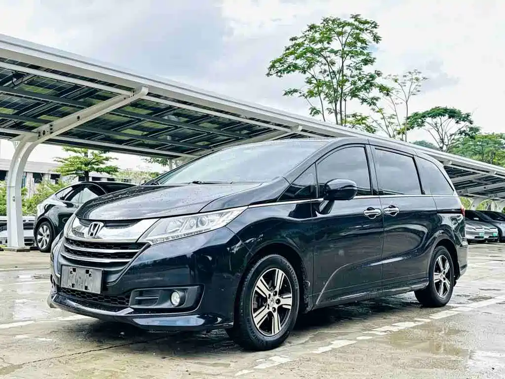 Odyssey Facelift 2.4 L Comfort