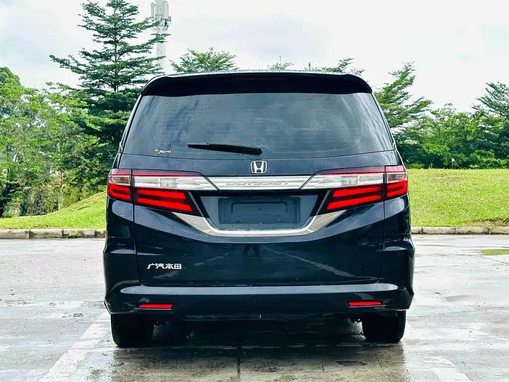 Odyssey Facelift 2.4 L Comfort