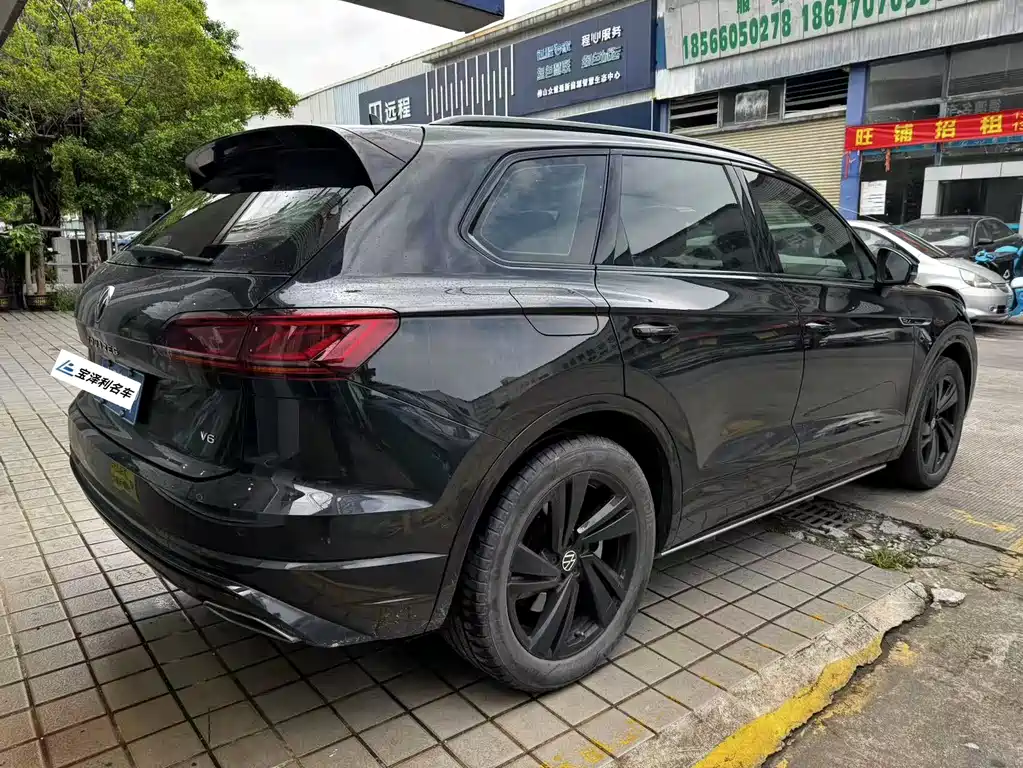 Touareg 3.0 TSI Sharp Enjoyment Black Shine Sport Package