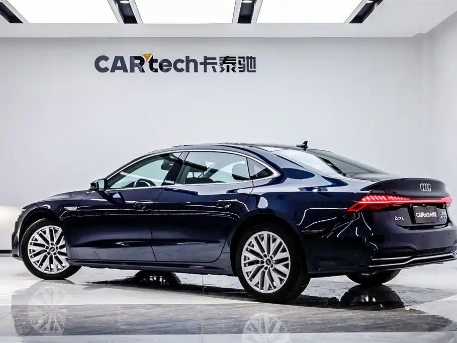 Audi A7 L 45 TFSI S-line Build Dream Crystal Flow Package