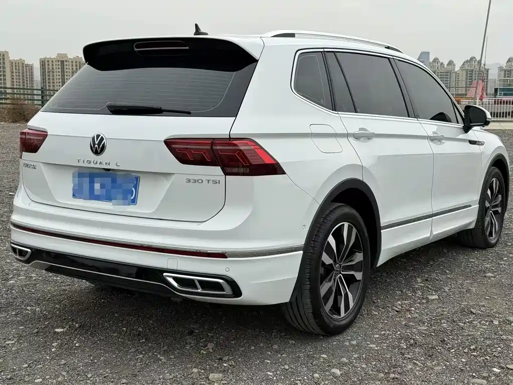 Tiguan L 330 TSI Auto 2 WD R-Line Premium