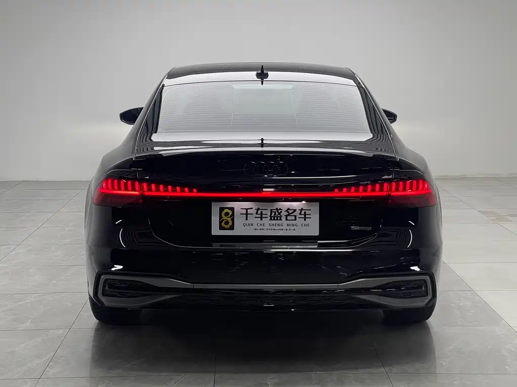 Audi A7 L 45 TFSI quattro Black Warrior
