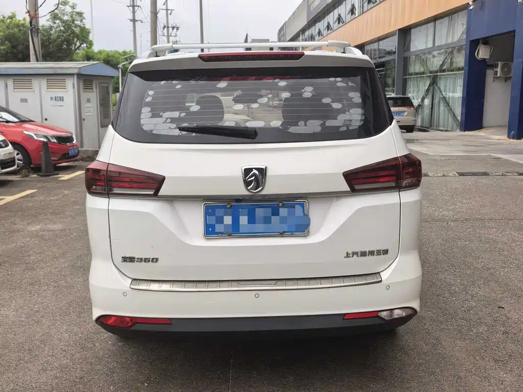 Baojun 360 1.5 L CVT Elite CN-VI