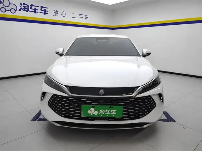 BYD Qin L DM-i Smart Drive 80 KM Leading