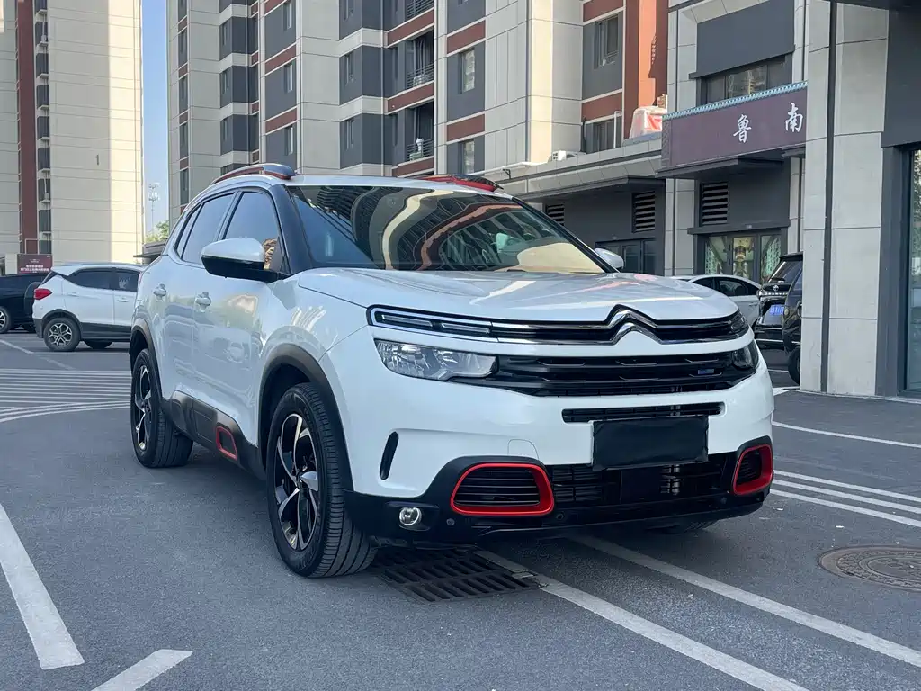 C5 Aircross 380 THP Luxury