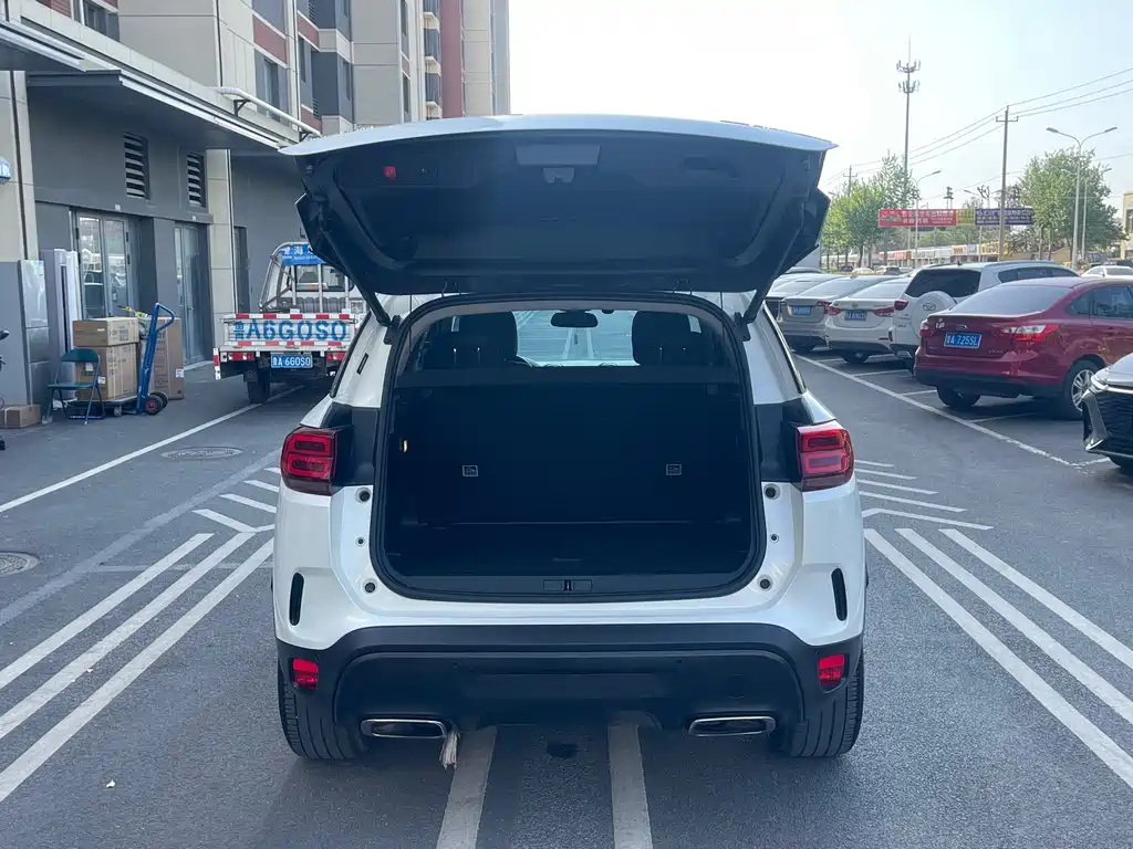 C5 Aircross 380 THP Luxury