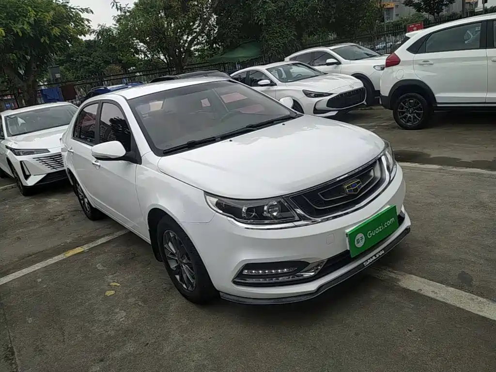 Vision 1.5 L Auto Happy