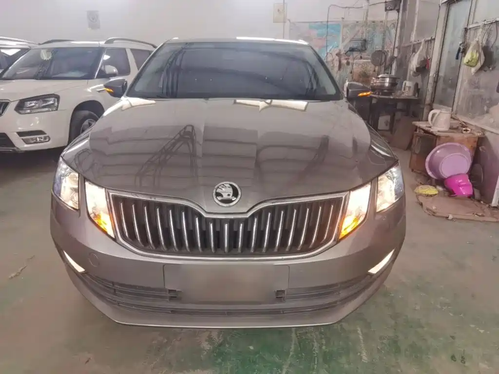 Octavia TSI230 DSG Comfort