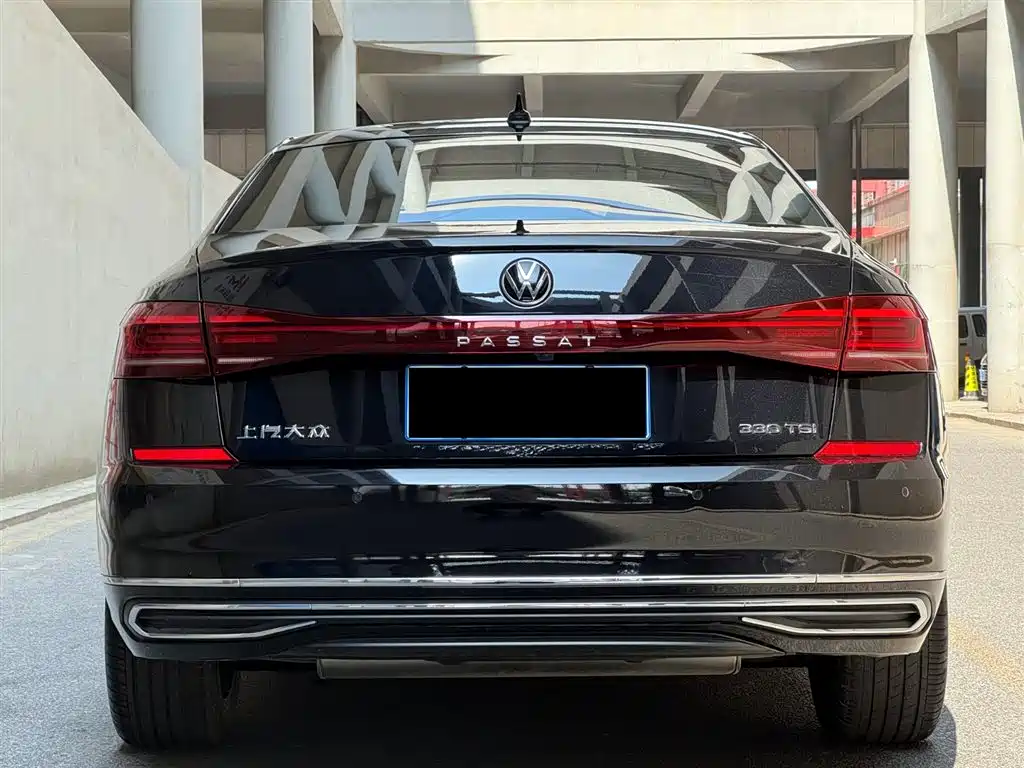 Passat Facelift 330 TSI Starry Sky Luxury