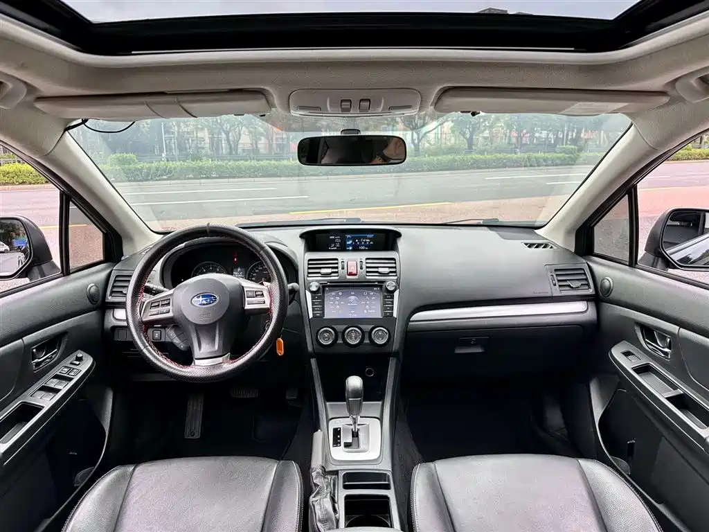 Subaru XV 斯巴鲁XV 2014款 2.0 i 精英导航版