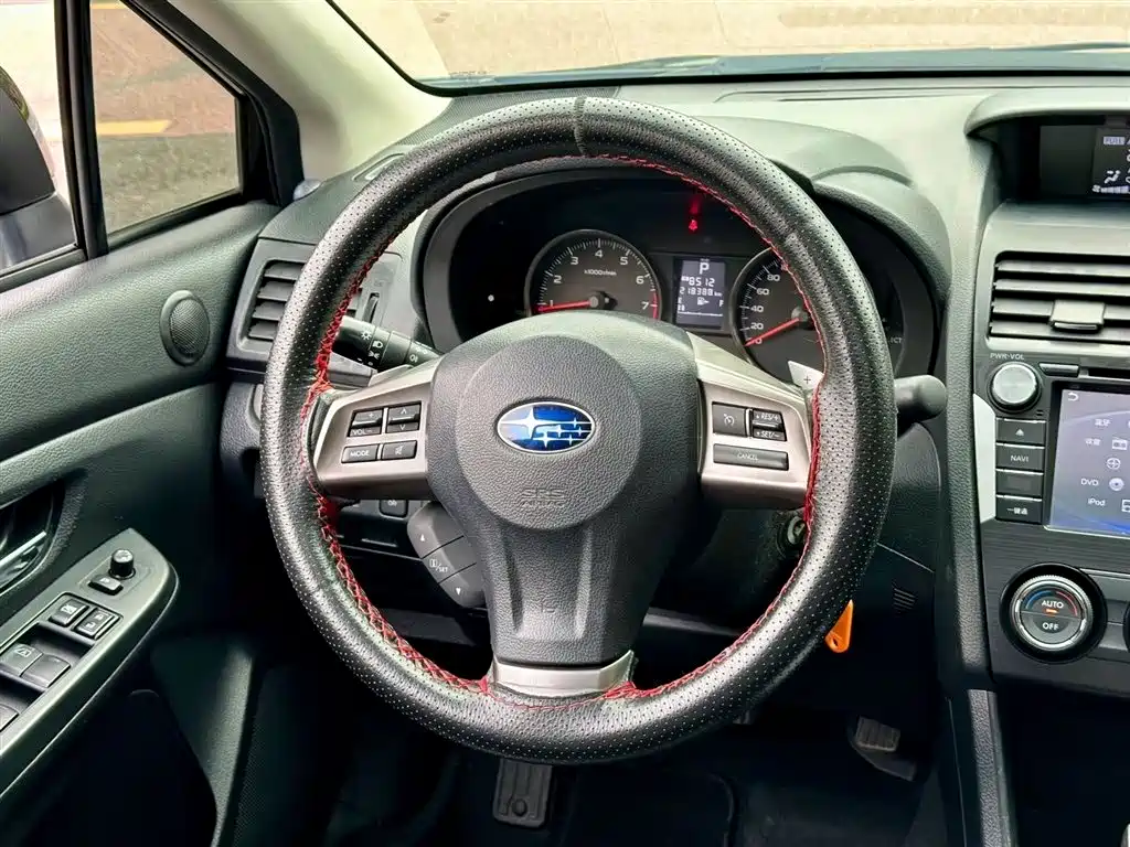 Subaru XV 斯巴鲁XV 2014款 2.0 i 精英导航版