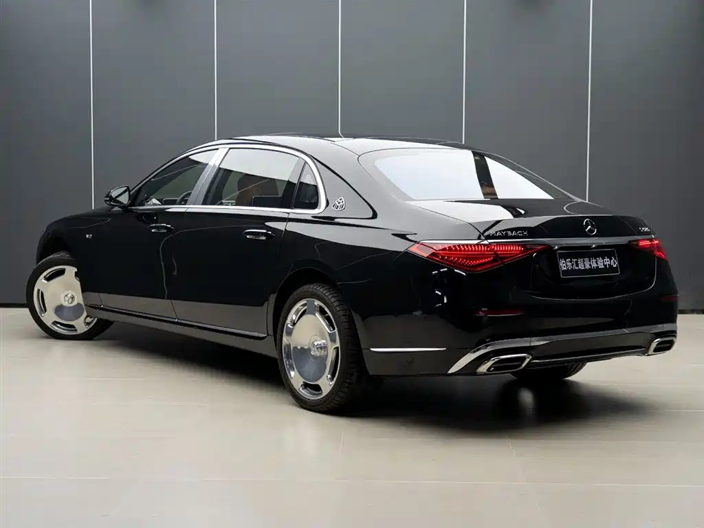 Maybach S-Class S 680 4 MATIC