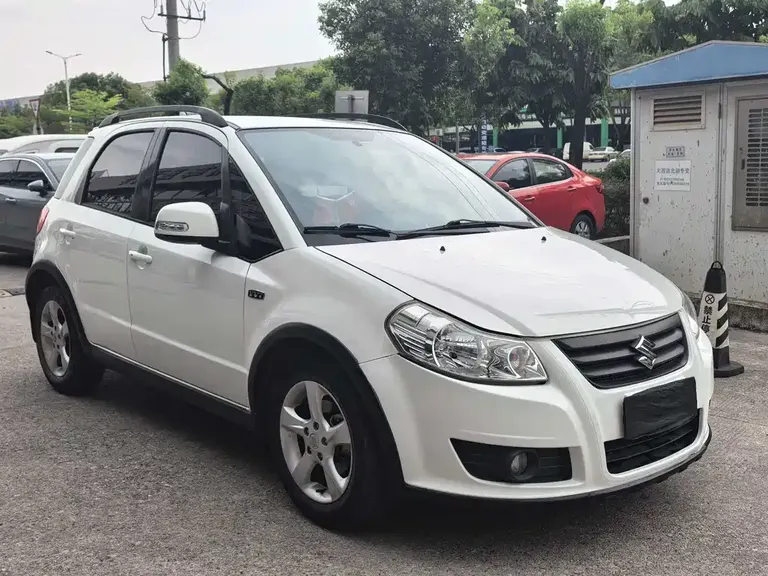 Suzuki SX4 1.6 L Auto Classic