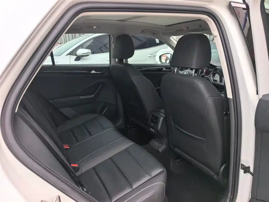 T-ROC 280 TSI DSG 2 WD Comfort Enjoyment PLUS