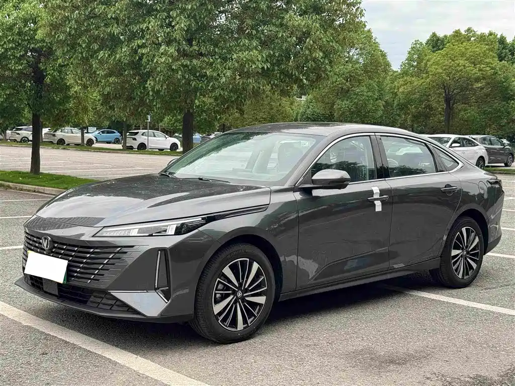 Eado PHEV Smart New Blue Whale 145 KM Warship