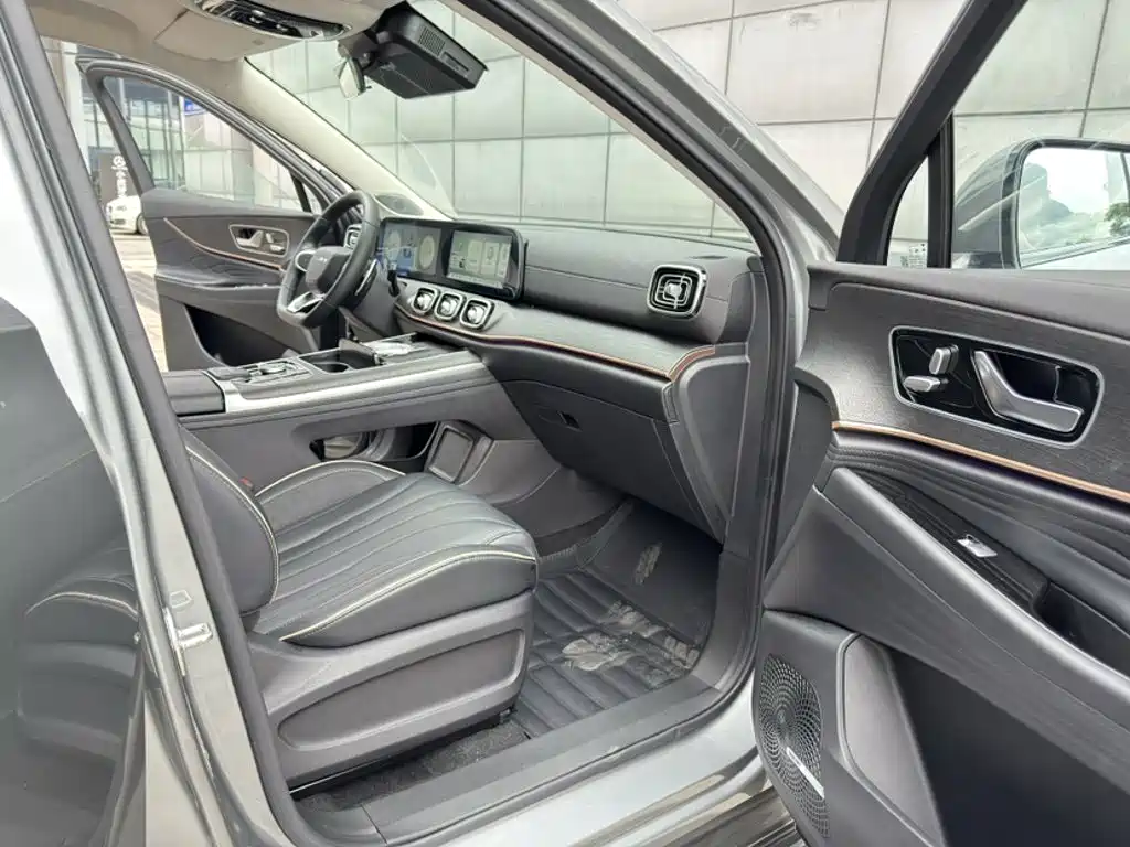 Tiggo 9 2.0 T DCT 2 WD Luxury 5-seat