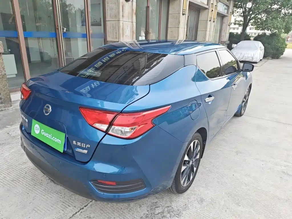 Lannia 1.6 L CVT Connected Smart Cool CN-VI