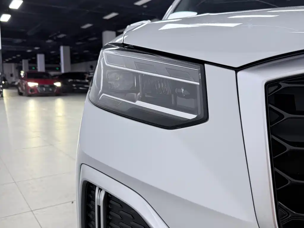 Audi Q2 L 35 TFSI Fashion Elegant