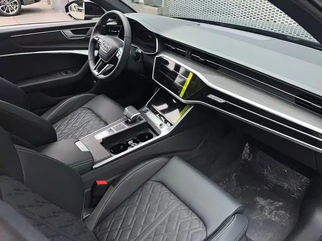 Audi A6 L 45 TFSI quattro Select Dynamic